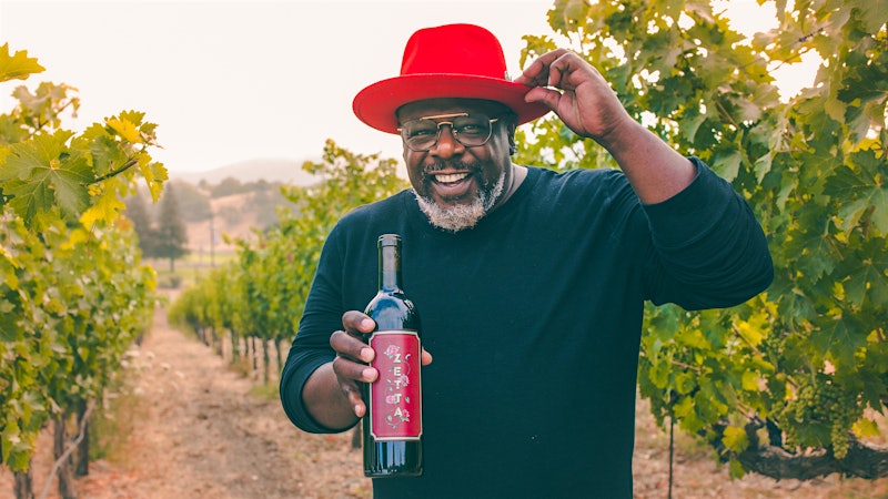 Cedric the Entertainer’s Setta Wines Honor His Literacy-Activist Mother